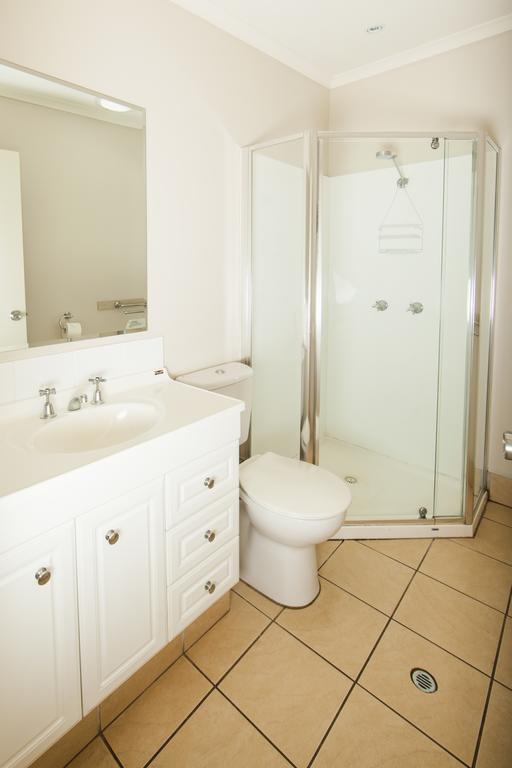 Lake Placid Tourist Park Caravonica Room photo